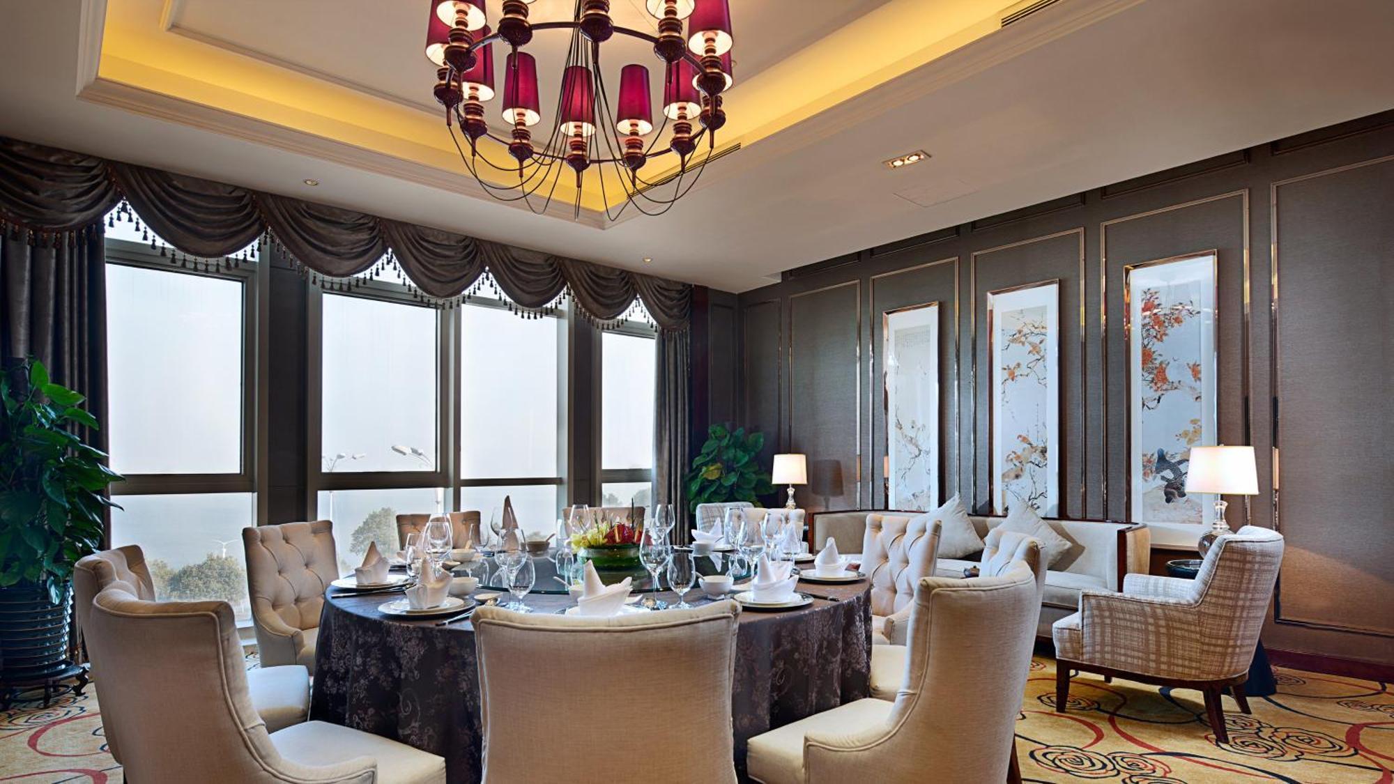ホテル Crowne Plaza Zhenjiang By Ihg エクステリア 写真