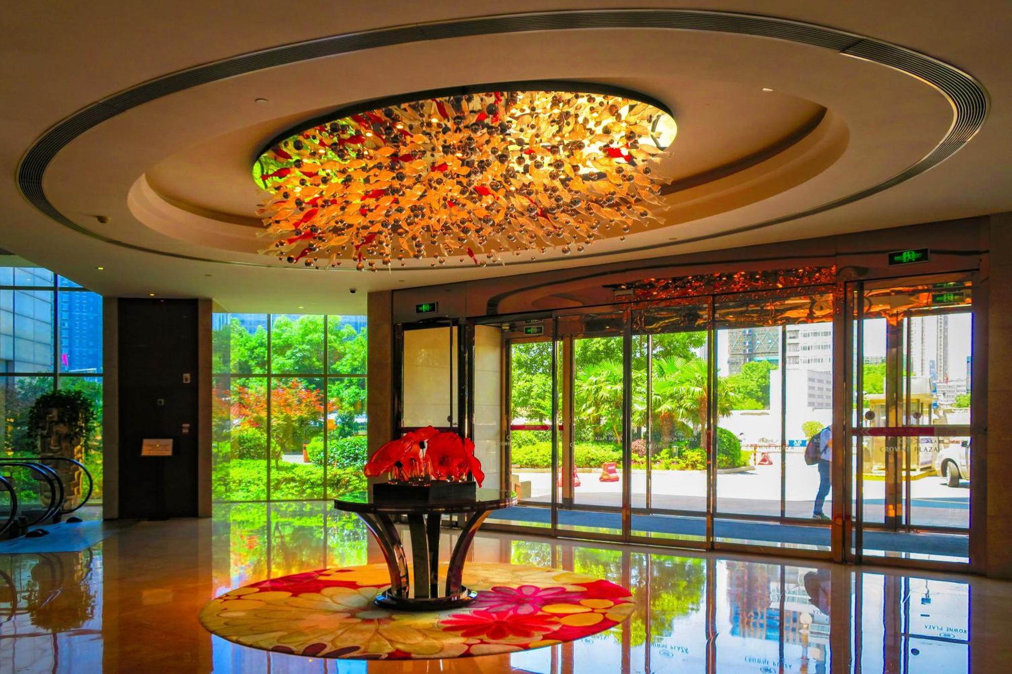 ホテル Crowne Plaza Zhenjiang By Ihg エクステリア 写真